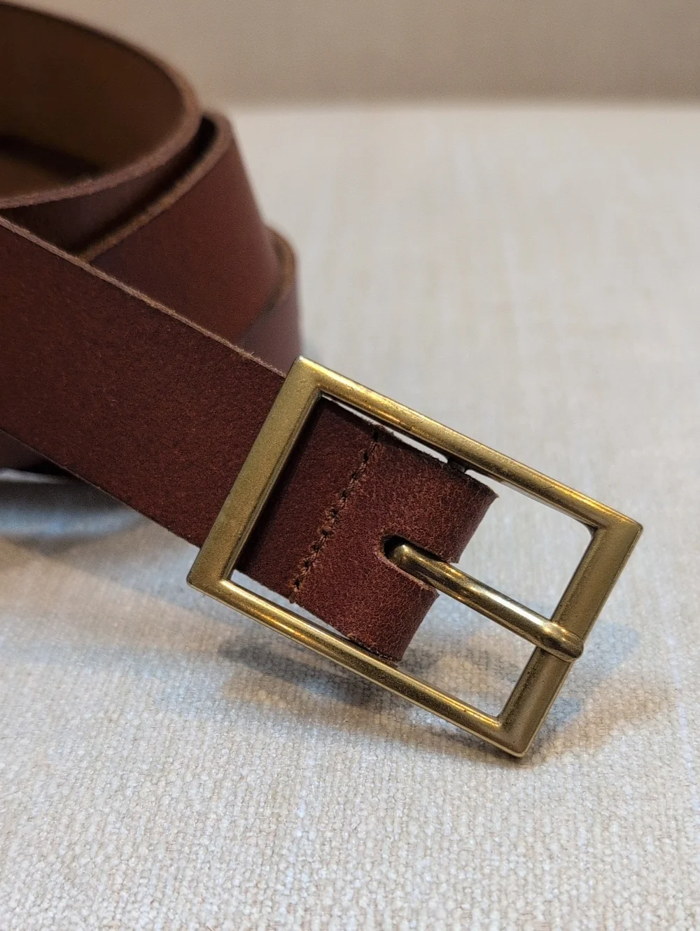 Brown Leather Belt with Brass Tone Buckle Size M Classic Preppy